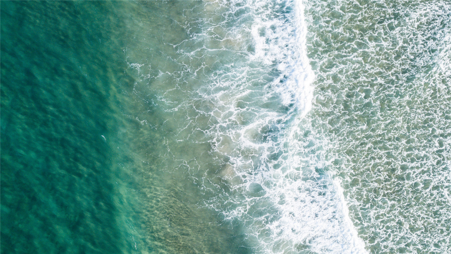 别把耿直当理由。